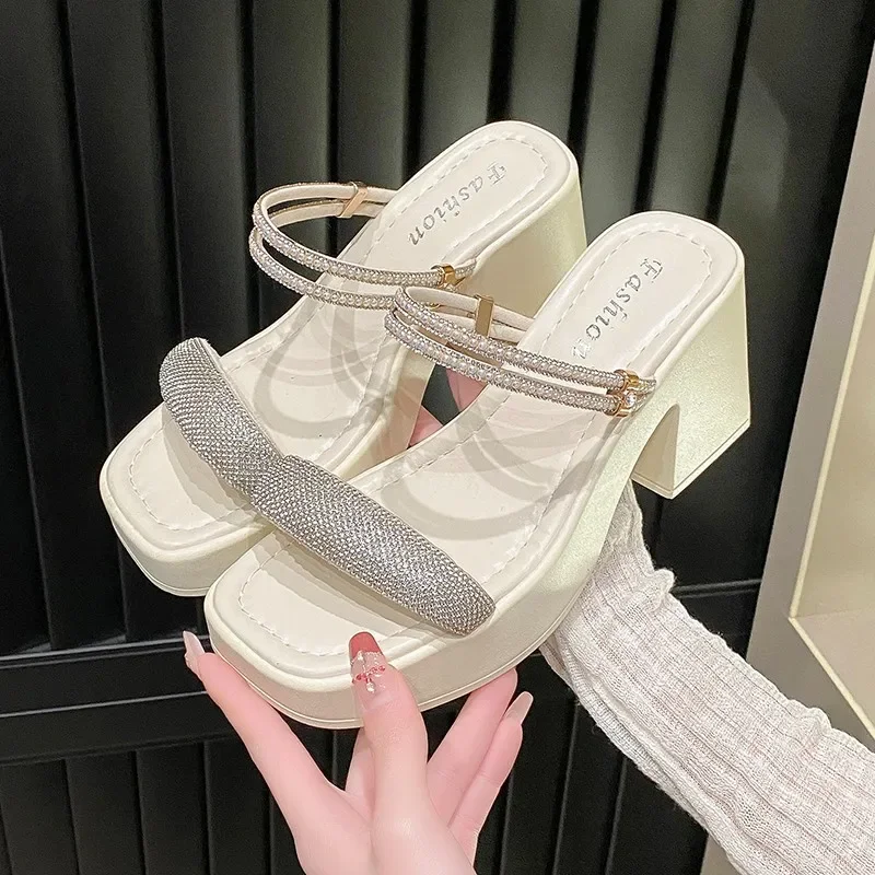 

Сандалии женские на высоком каблуке, Босоножки с открытым носком, тапочки на толстом каблуке, тапочки со стразами, лето 2024