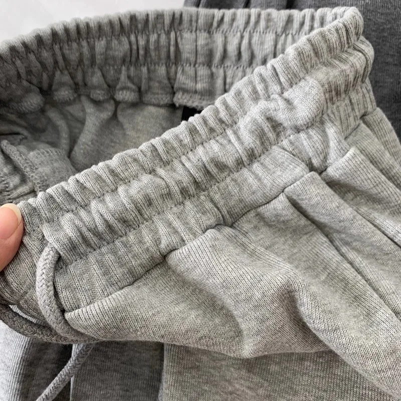 Relaxed Jogger Pants - Detail View