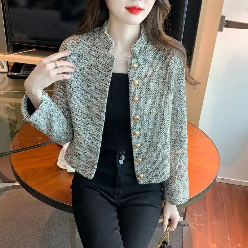 

2023 New Women Light Luxury Tweed Coat Autumn Female Temperament Sense of Design Stand Collar Short Top Fashion Casual Outwear
