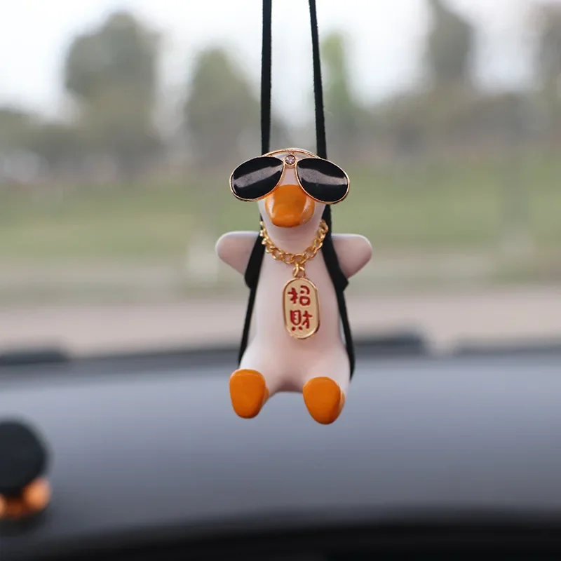Swinging Duck Car Hanging Ornament, Car Interior Rear View Mirrors Charms  Pendant, Auto Decoration Accessories Ornament,car Mirror Hanging  Accessories