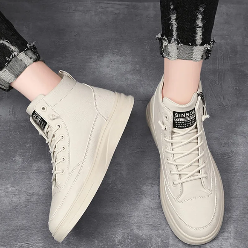 Рисунок 5 - Мужские водонепроницаемые ботильоны