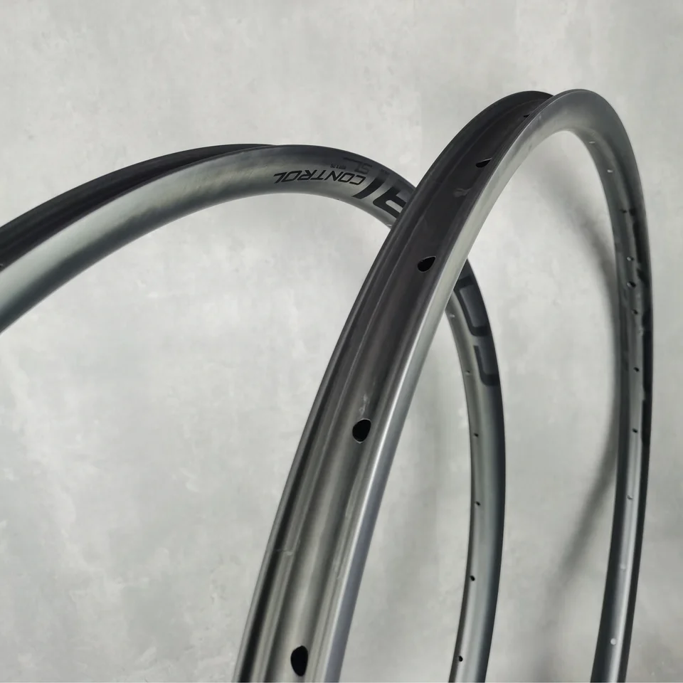 カーボンマウンテンバイクリム,29er/27.5er,深さ30mm,奥行き24mm
