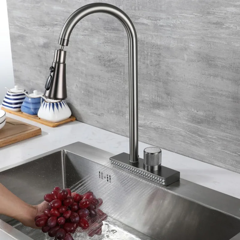 とりさま　専用 引き出し式キッチンミキサータップ、注ぎ口付きシンク用キッチン