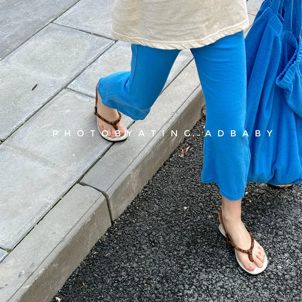 Set Estivo per Ragazze in Stile Coreano, 2 Pezzi, Pantaloni a Zampa Corti, Leggings con Vita Elastica per Bambine - Image 3