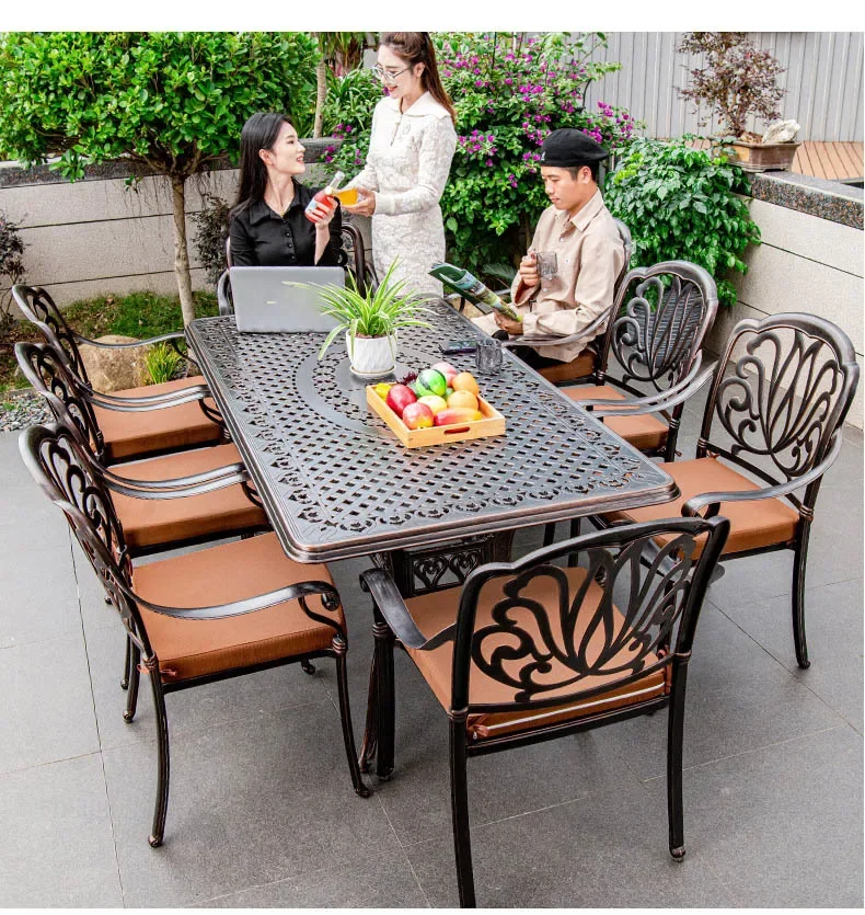 Waterproof Sunscreen Leisure Chairs Outdoor Metal Garden Furniture Sets for Patio European Retro Outdoor Furniture Fir Villa GY