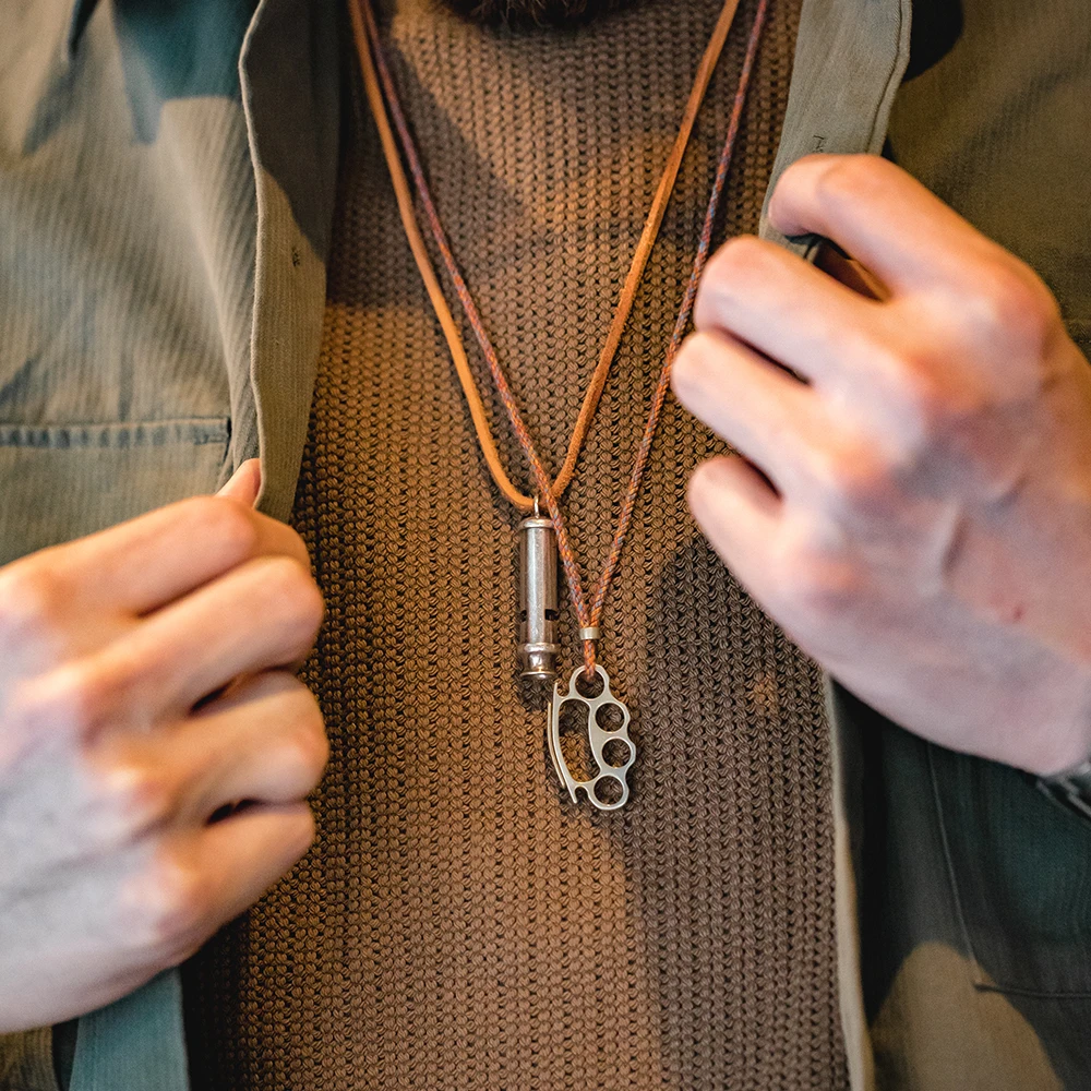 Maden Men's Retro Necklace with Boxing Finger Tiger Tough Guy Style White Copper Pendant Bracelet Jewelry Fashion Gifts