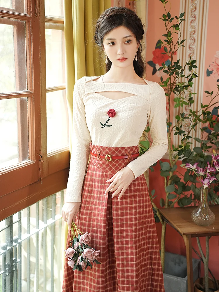 

2023 new fashion casual women's clothing Autumn Suit Elegant Slim Skirt Two-piece Set