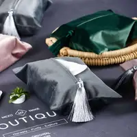 Swan Velvet Modern Minimalist Hand Embroidered Tassel Tissue Cover Desktop Tissue Box Fabric Tissue Bag 2
