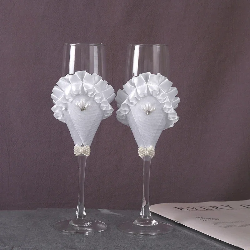 

1 пара креативных свадебных белых кружевных юбок, стеклянные принадлежности для вина, Свадебные бокалы для вина, стеклянные бокалы для влюбленных, чашка для питья