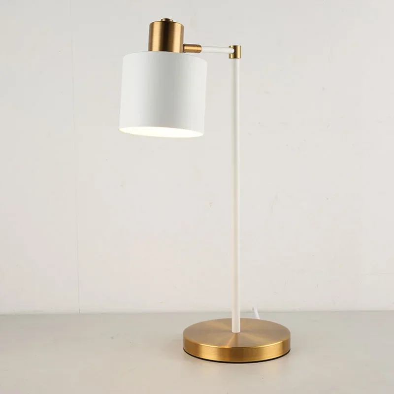 ������ ���� ������ ħ�� ħ�� �� ����, ȣ�� �����Ͼ ���� ��� ����, ��� LED ���͵� ���̺� ����