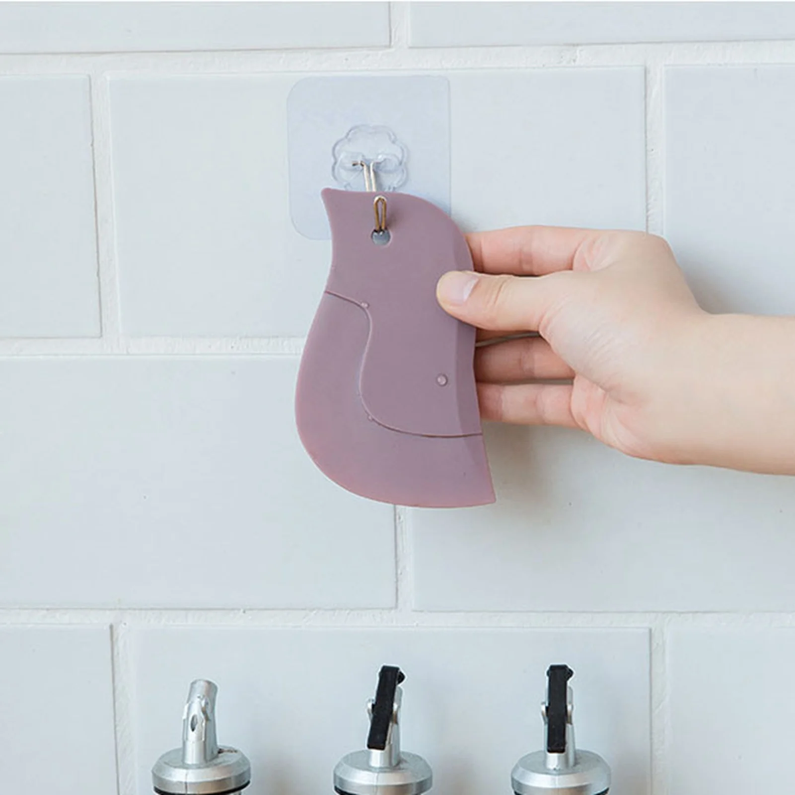 Kitchen Scraper Kitchen Tool Penguin Shaped Scraper Kitchen Dish Pot Plate Oil Scraper Multipurpose Soft Squeegee Tool Penguin Shaped