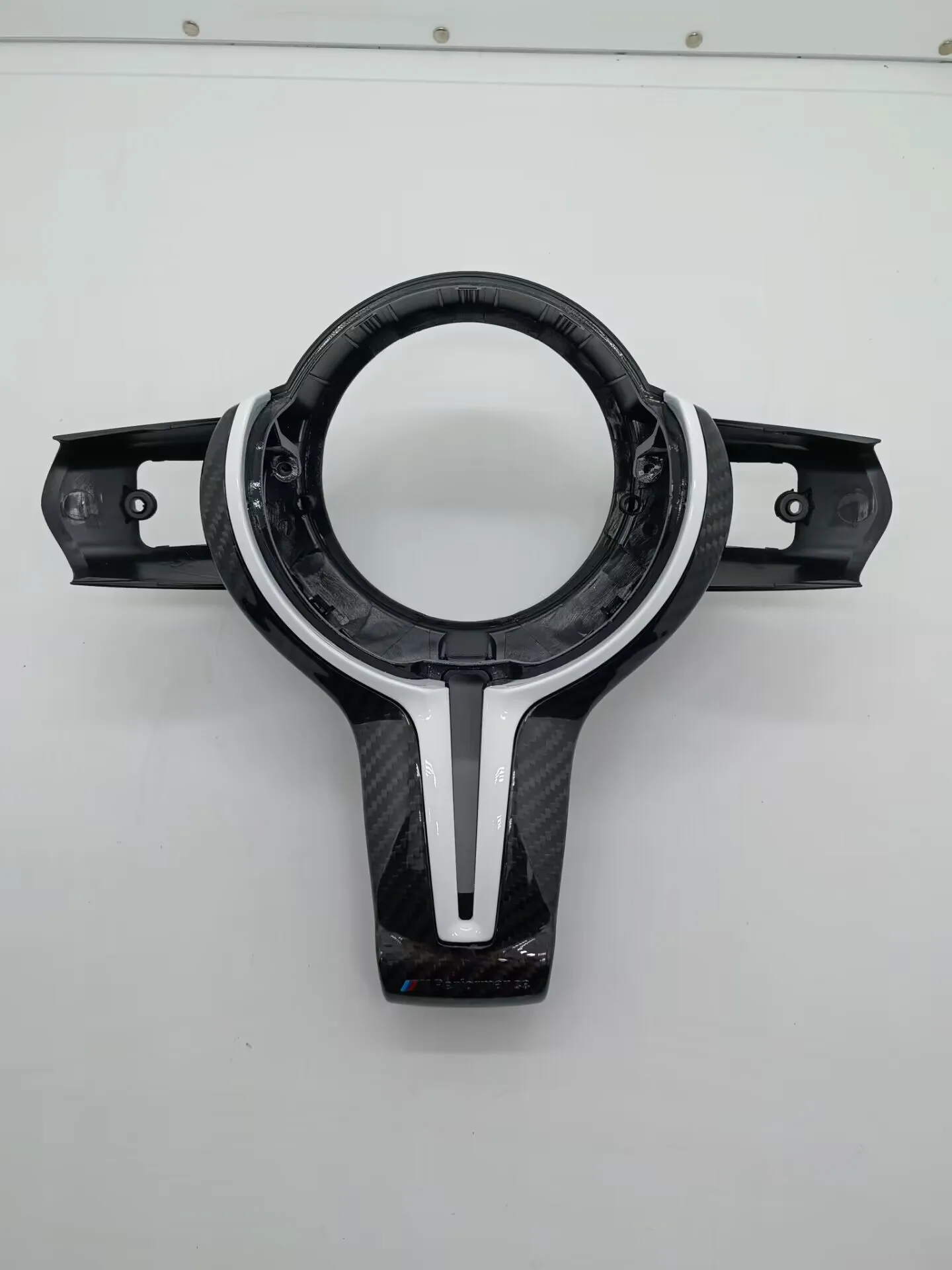 

For BMW F20 F22 F30 F31 F32 F33 F36 F80 F82 F10 F06 F12 F13 F15 F16 M Series M-sport Steering Wheel Trim Carbon Fiber