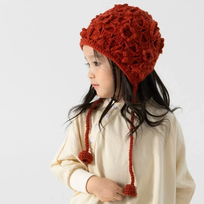 Vintage Flower Kids Hat Autumn Winter Openwork Flower Beanie Girl Hand Knitted Fringe Strap Ear Protection Princess Hat 2