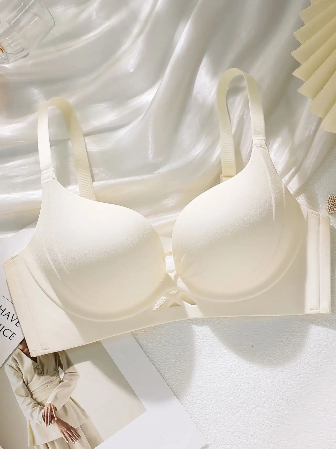 Lingerie Set  Women Small Bust Plus Size ,Breathable Seamless Shaping Bra, Push Up Thick Cotton Underwire Comfortable Daily Wear