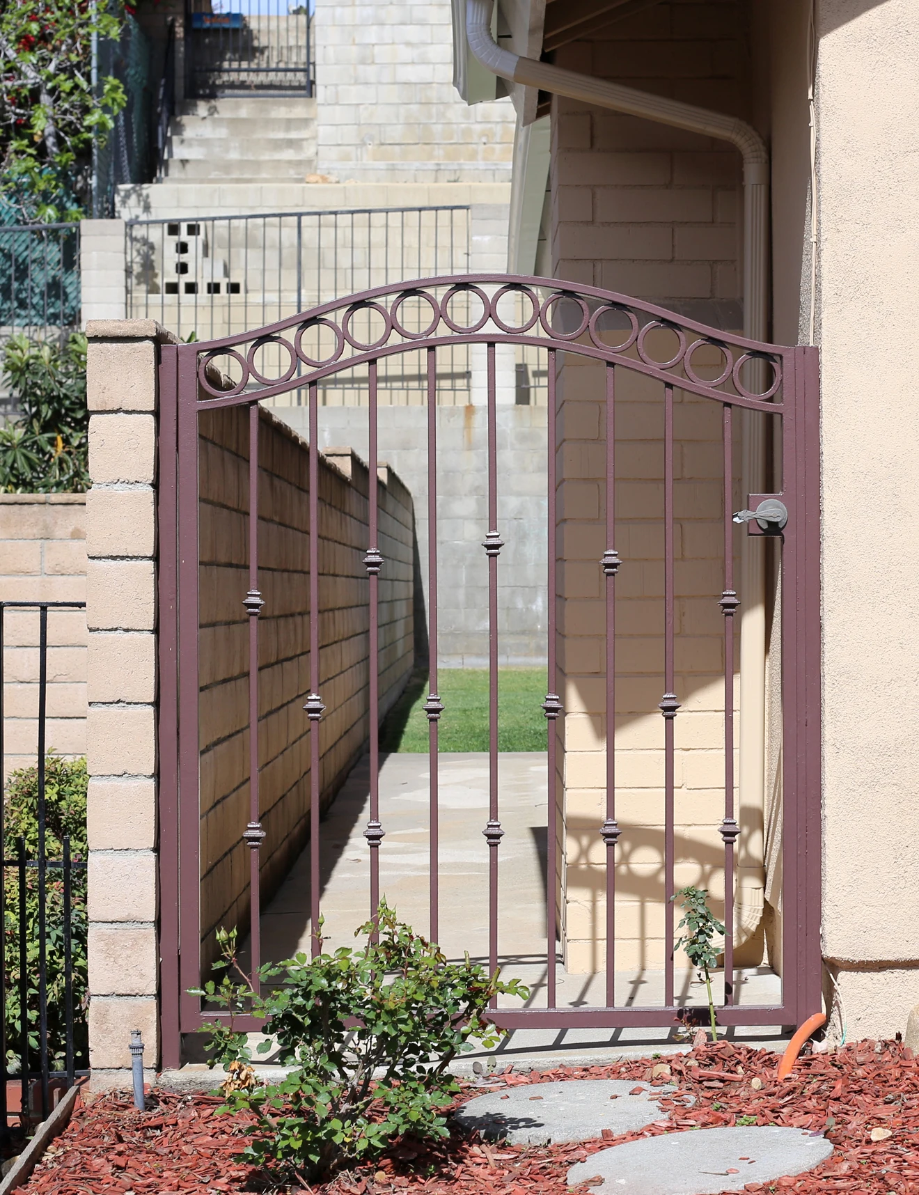 High Quality Iron Gates Main Door Iron Gate Design Iron Gate Designs Simple 3