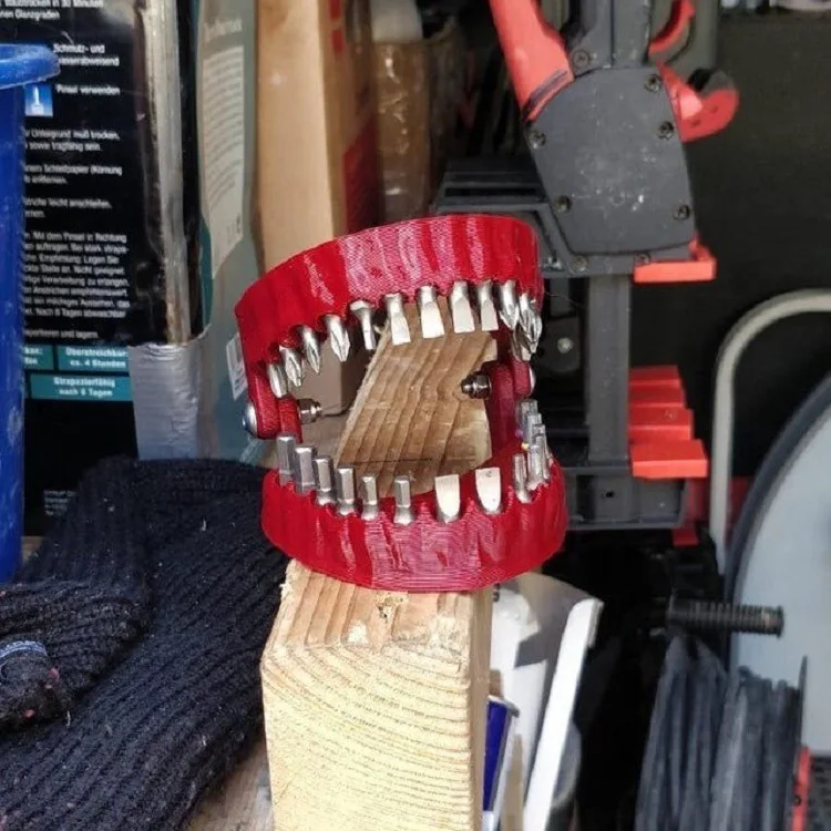 ����ִ� Ʋ�� �帱 ��Ʈ ��ġ�� ġ�� �� ������ ��ũ�� ����̹� ��Ʈ, 28 ��Ʈ, 1/4 ��ġ ���� ��Ʈ �� ����̺� ��Ʈ ����� ����