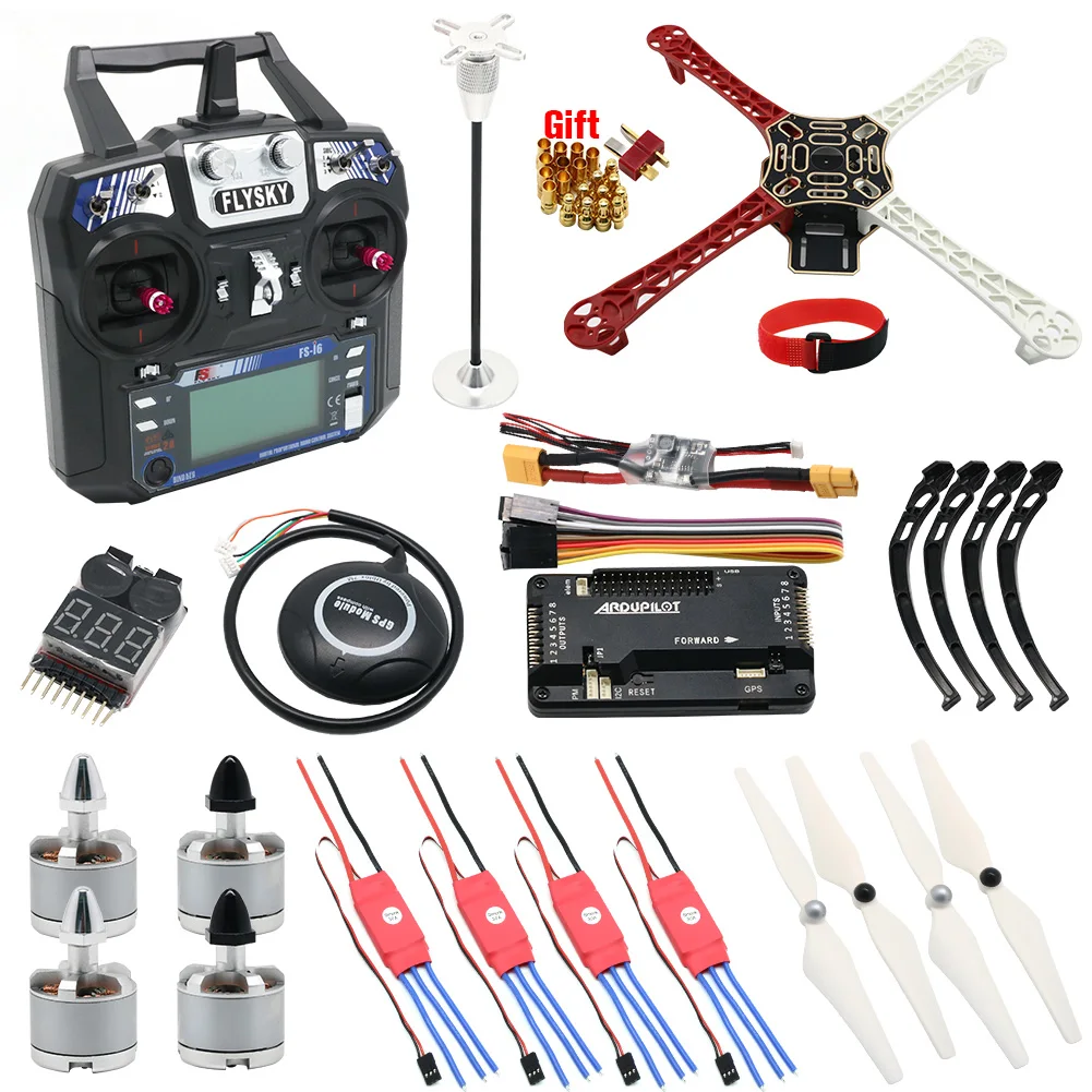 Enfant utilisant une télécommande pour piloter un drone FPV RC WiFi