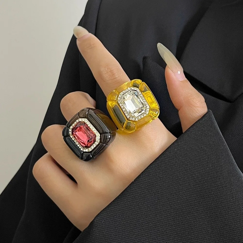 New Colorful Rhinestones Ring Three-dimensional Geometric Finger Ring Elegant Jewelry Square Ring Women Gift