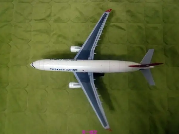 A330 Aircraft 3D Paper Model Civil Aviation Passenger Airplane Puzzle Manual Class DIY Origami Toy 2