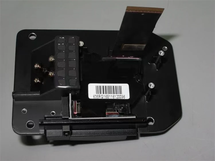 Рисунок 4 - DLP микро проектор Объектив группа 0