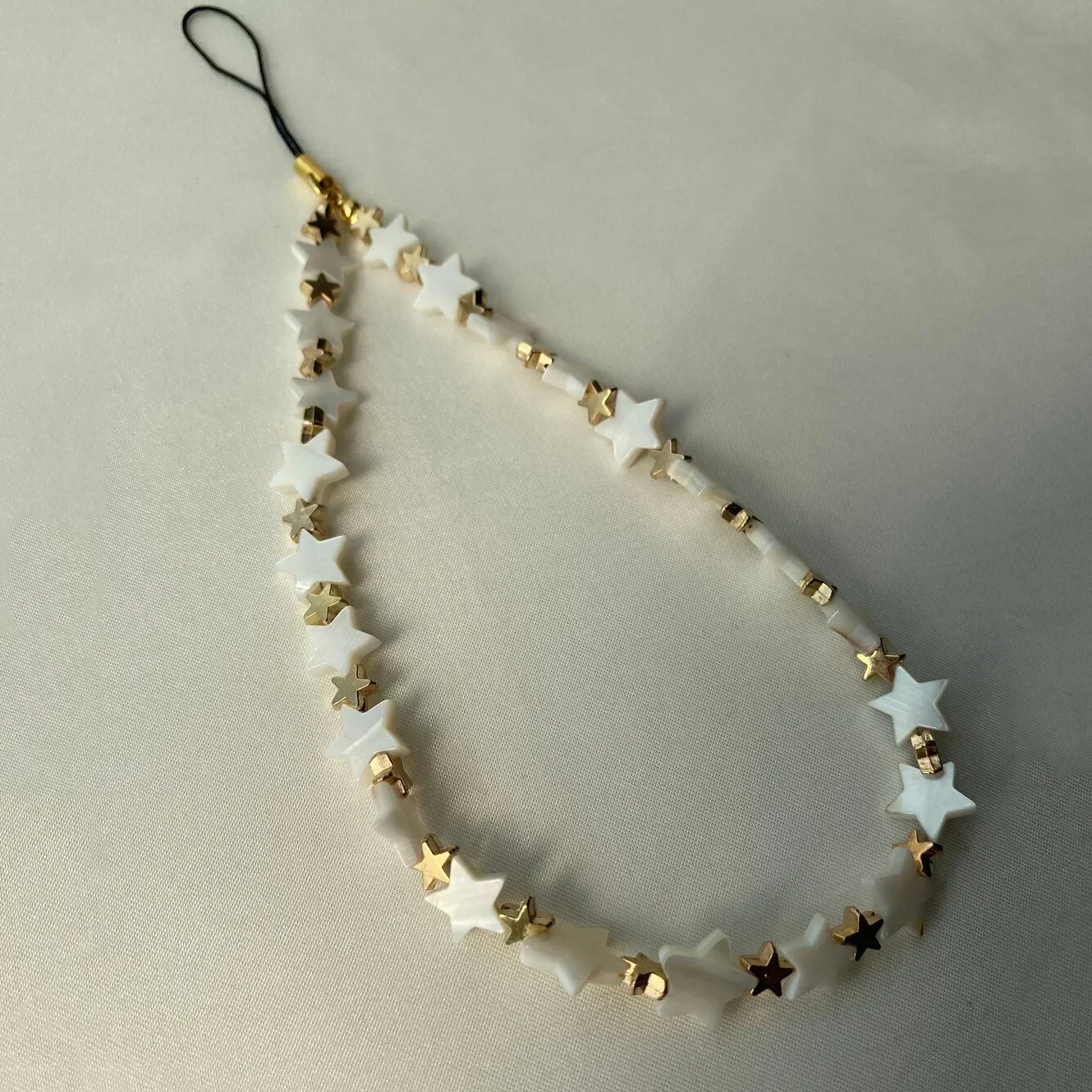 سلسلة هاتف محمول مطرز بقشرة قلب حب ، قلادة سلسلة م...