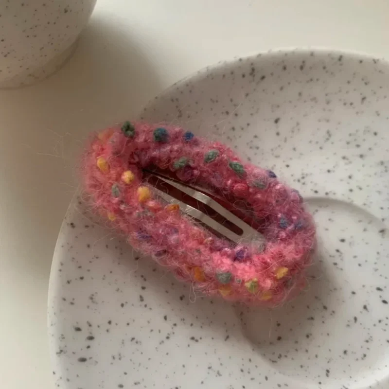 1PC Rainbow Color Classic Style Wool Knitted Barrettes Hand-Woven Hairpin BB Clip High Sense Bang Clip Headwear Hair Accessories