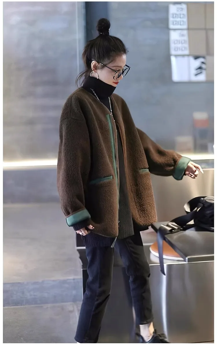 Simple Winter New Loose Synthetic Fur One Piece Lamb Plush Coat Thickened Zipper Mid length Contrast Motorcycle Coat