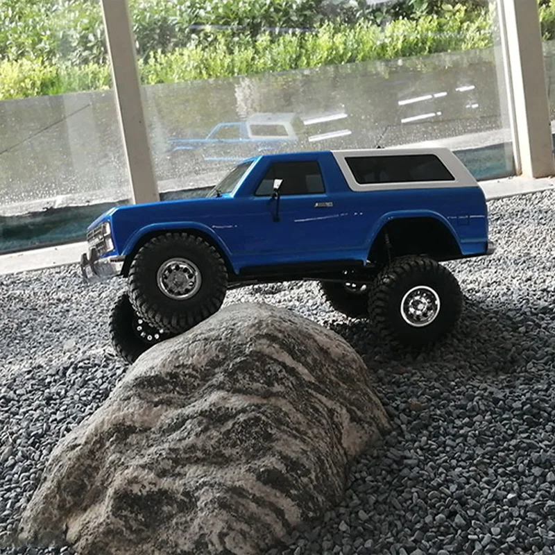 Four Wheel Drive Remote Control Climbing Car Toy