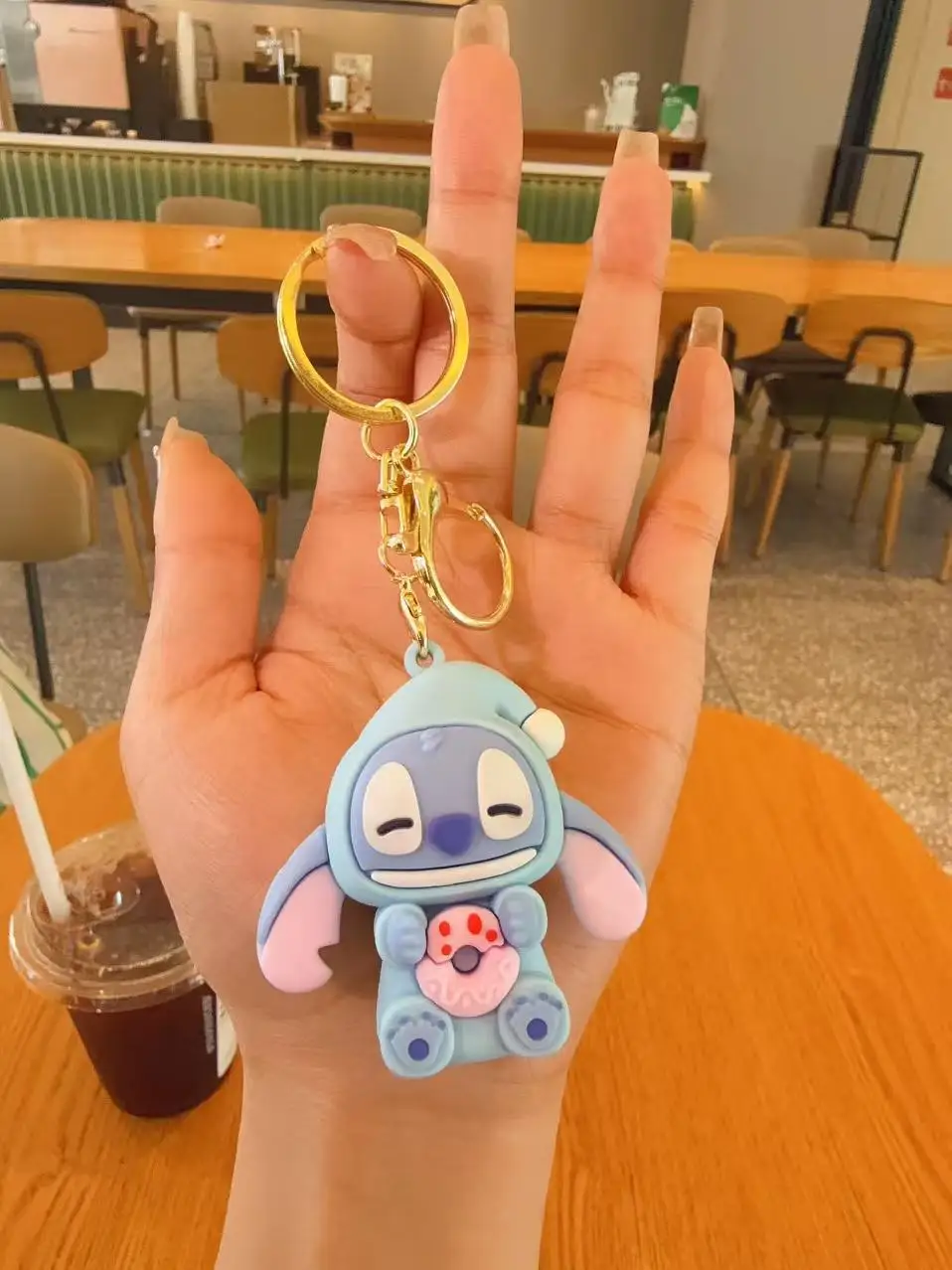 Boîte aveugle Disney Stitch, manger une chose avant du sommeil, jouet tendance, figurine, sac cadeau à la mode, pendentif, décoration, porte-clés