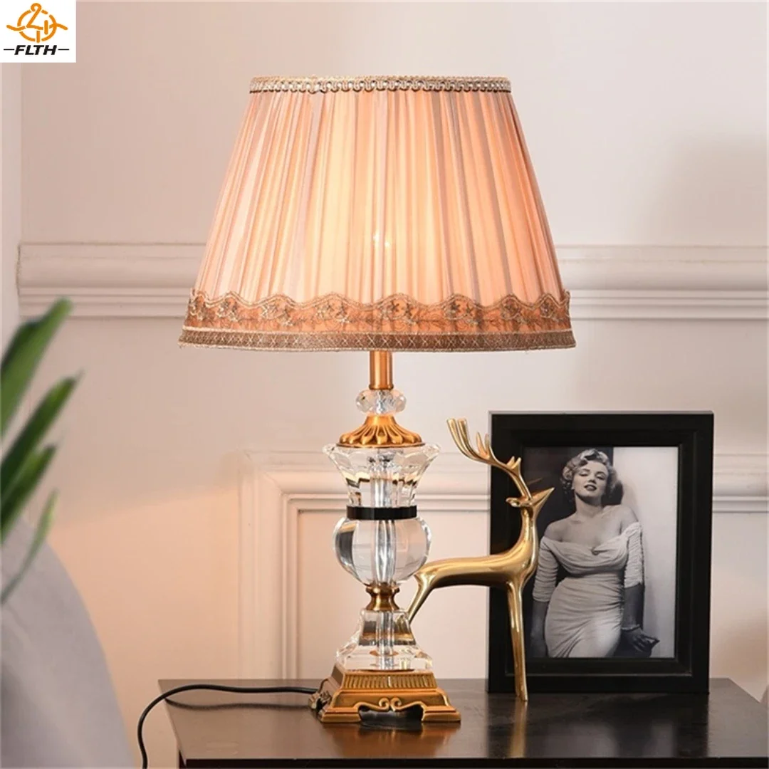 

Хрустальная настольная светодиодная лампа, роскошный креативный современный дизайн, Настольные светильники, украшение для дома, гостиной, офиса, комнатная прикроватная лампа