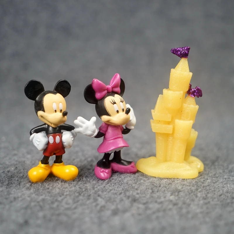 

Genuine Disney Castle Minnie Mickey Mouse Castle Model Toy Action Figure Miniature Collectible Table Ornaments