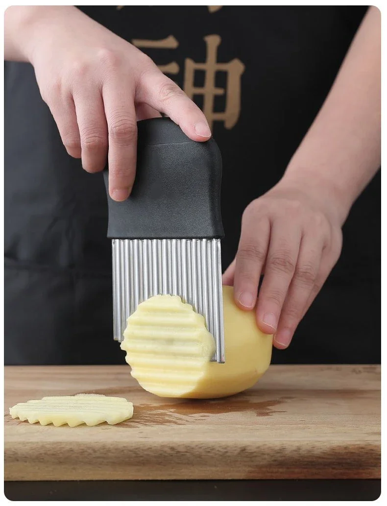 Description Picture 6 of itemFrench Fries Makers Stainless Steel Potato Clip Slicer Vegetable Fruit Crinkle Wavy Knife Cutter Chopper Kitchen Vegetable Tools