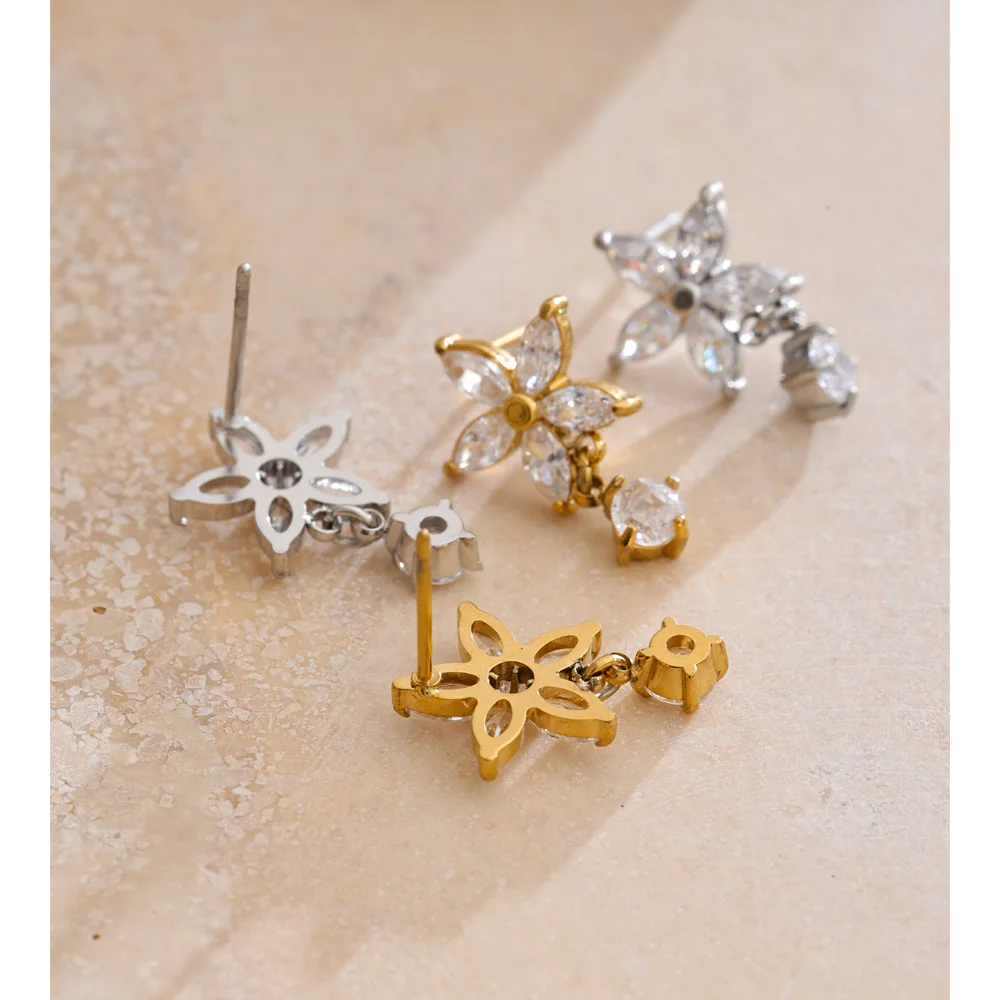 Yhpup Cubic Zirconia Flower Stud Earrings