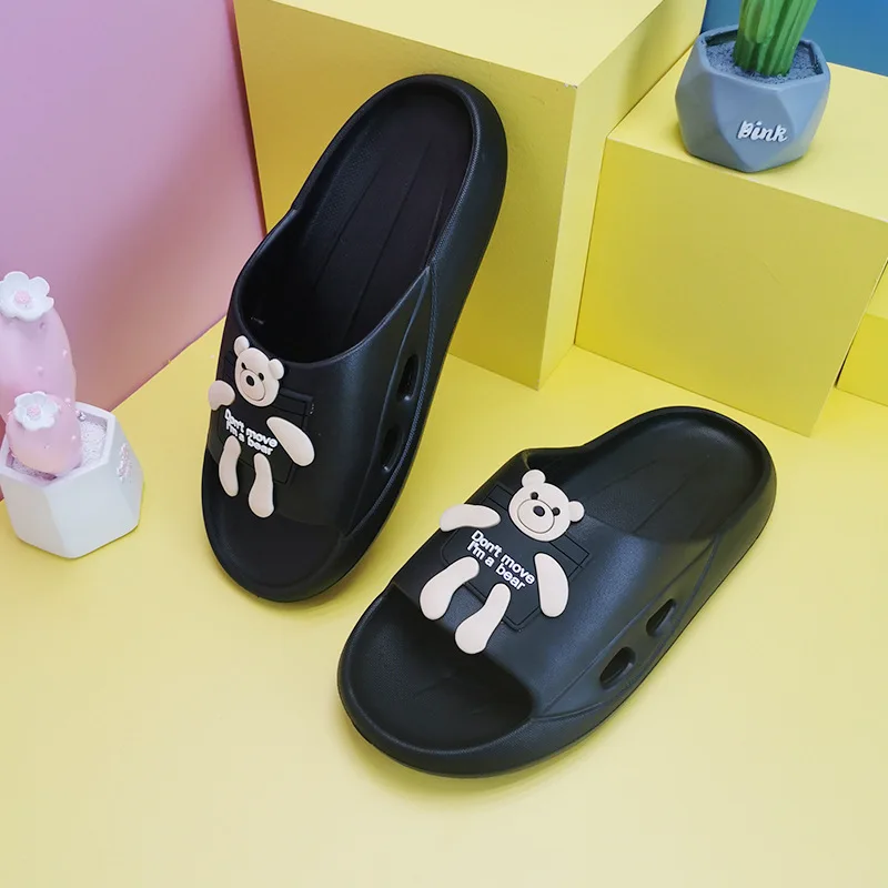 Women wearing slippers outside the bathroom  new summer indoor household soft-soled cartoon couple sandals and slippers men EVA