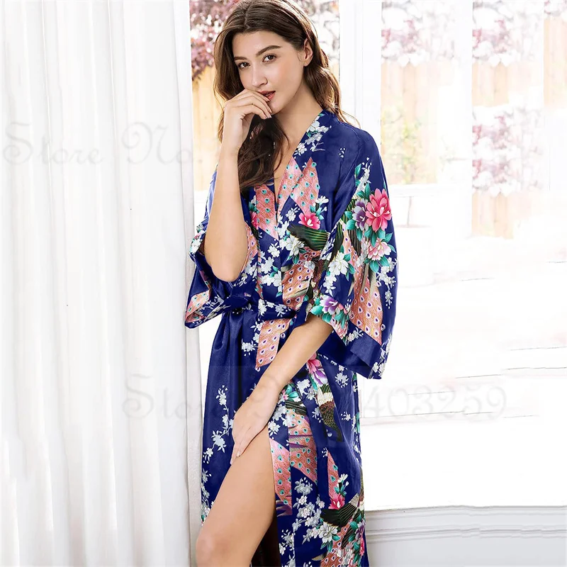 Elegant Satin Kimono Robe with Pockets - Women's Luxurious Loungewear and Bridal Dressing Gown