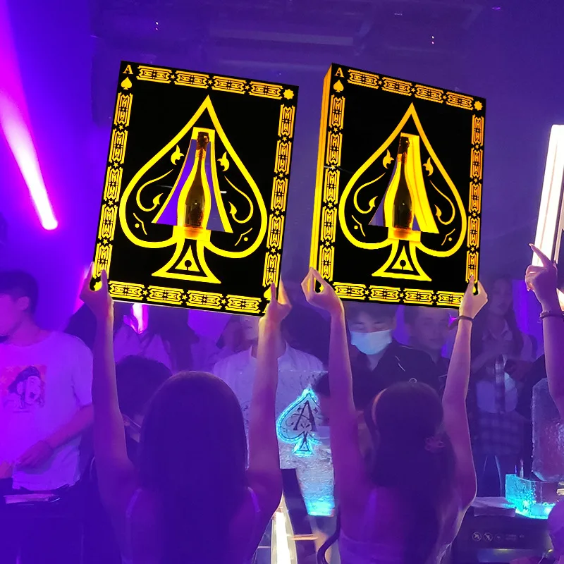

GlowBar перезаряжаемый мигающий флакон лопатки шампанского с дисплеем