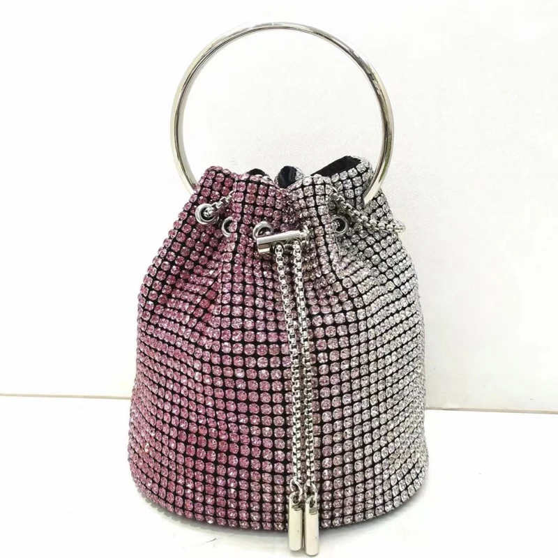 thumbnail image 1 of Mini bolso de noche para mujer, bolso de mano y monedero de diseñador de lujo, novedad de 2023, bolsos tipo cubo con cadena de diamantes de imitación brillantes y metálicos, 1 of 5