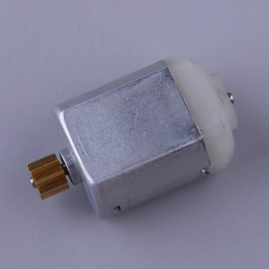 

12603475 12759693 12803478 12759696 12803480 12V фотоэлемент двигателя 12759691 12803472 подходит для Saab 9-3 9-3x