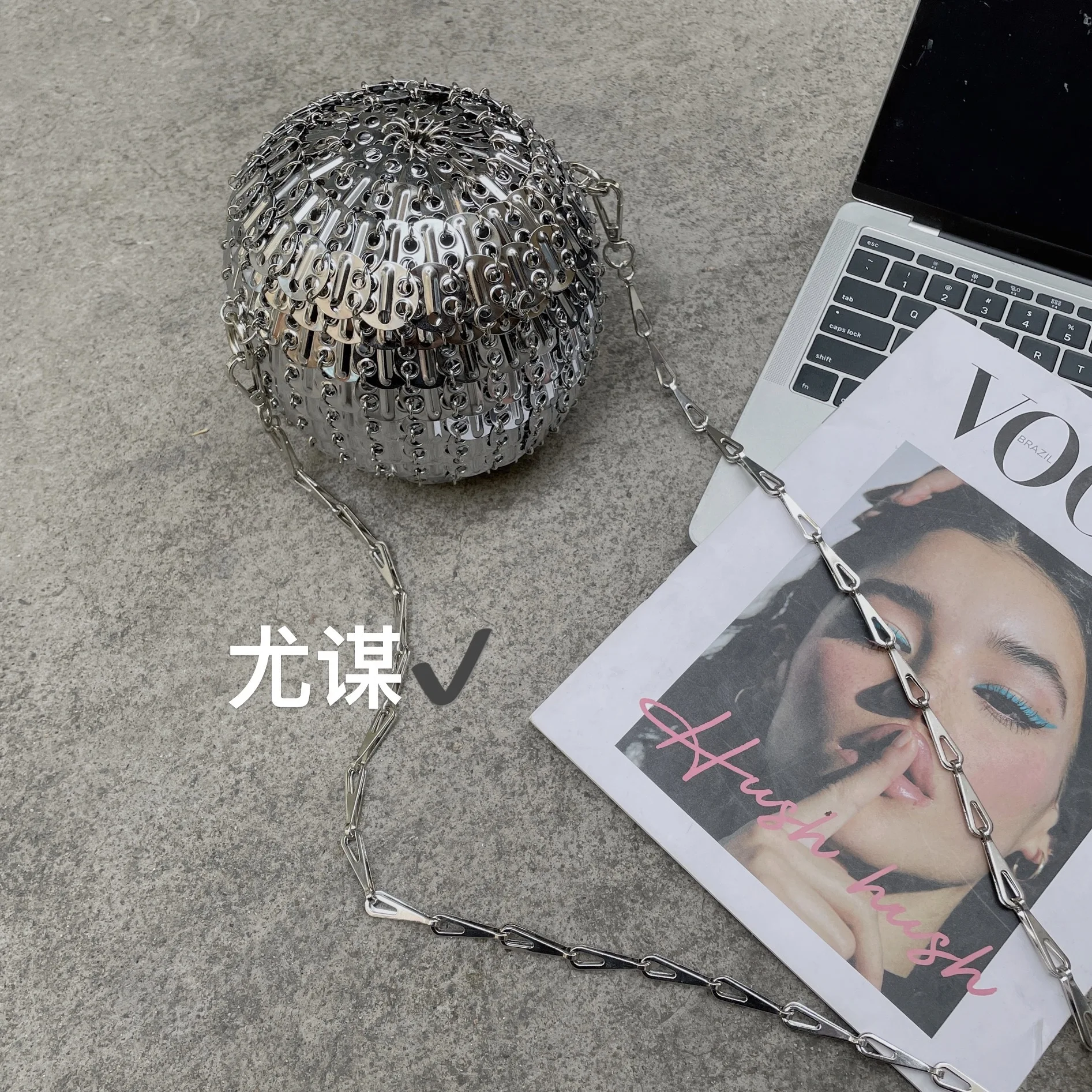 luxury Women Bags Designer Metal Sequins Chain Woven Bag Hollow Evening Bags Clutch Female Travel Holiday Shoulder Bag Handbag