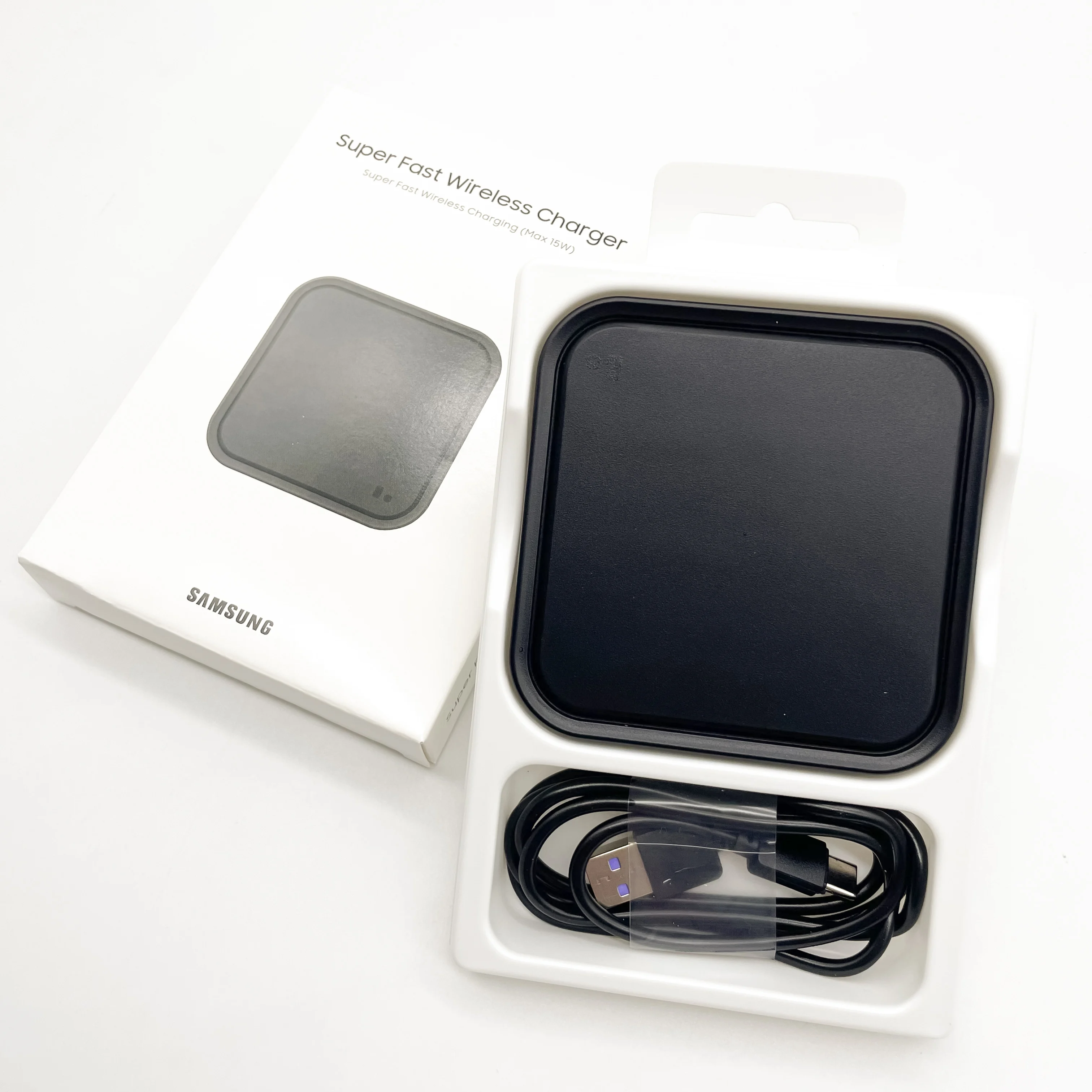 15W Fast Charge Wireless Charger QI Pad