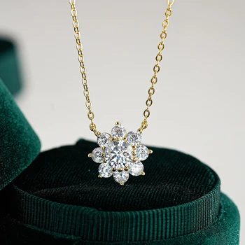 1Carat Sunflower Moissanite Pendant Necklace GRA Certified S925 Sterling Silver Plated Gold Neck Lace for Women Party Jewelry 3