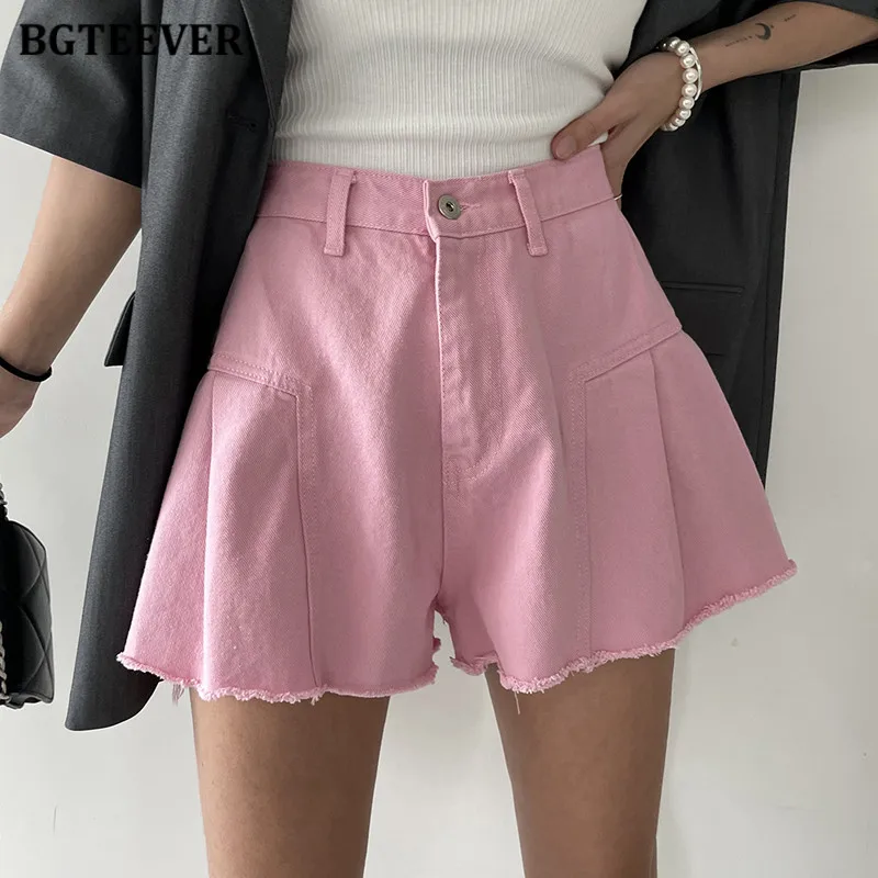 

BGTEEVER Stylish High Waist Single Button Ladies A-line Jeans Shorts Spring Summer Loose Wide Leg Denim Shorts for Women