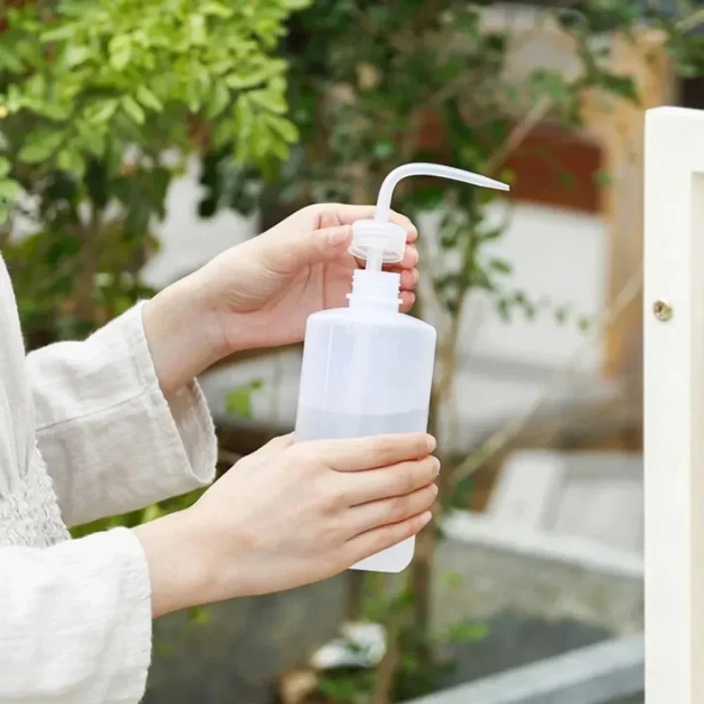 Watering Can Watering Pot Flower Watering Pot 250ML/500ML Ketchup Gravy Cruet Long Nozzle Beak Dropper Squeeze Bottles Kettle Tool Succulents Plant Flower Watering Can