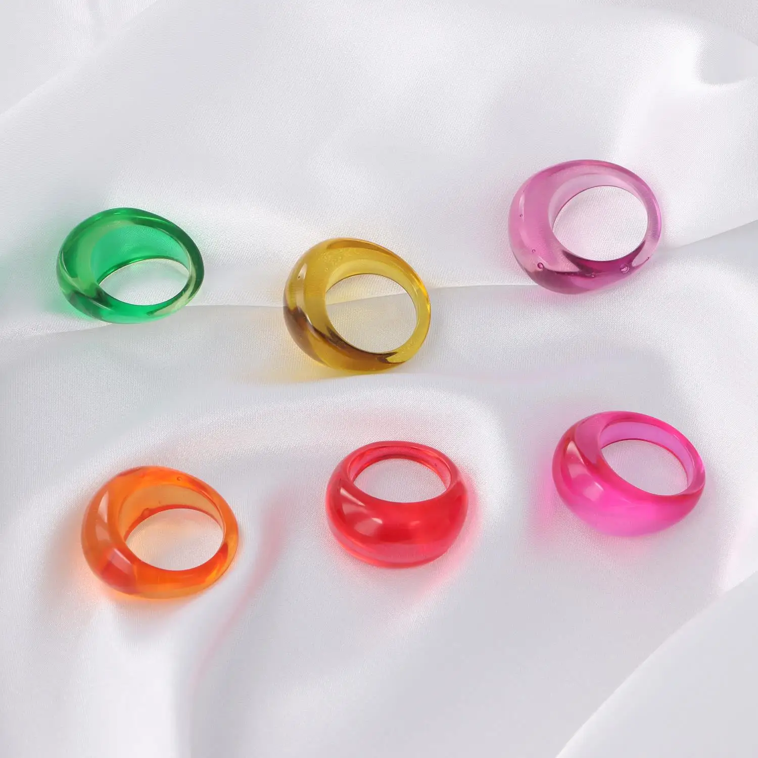 Vintage-Inspired Transparent Colorful Acrylic Resin Geometric Ring – Trendy Korean Fashion Aesthetic Jewelry