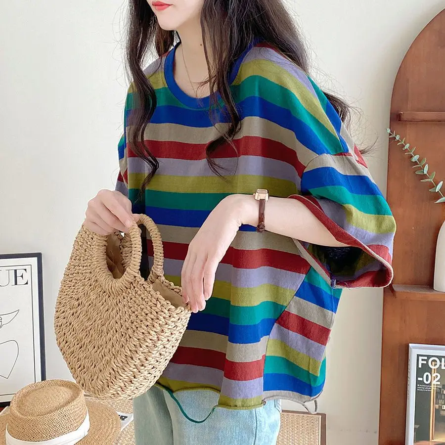 

Summer New Design Sense Top Female Loose Bat -sleeve Piercing Striped Short -sleeved T -shirt Women's Clothing