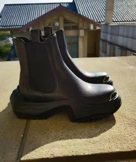 Drop Shipping Men\'s Metal Round Toe Rock Punk High Top Short Chelsea Boots Male Thick Sole Platform Black Genuine Leather Boots