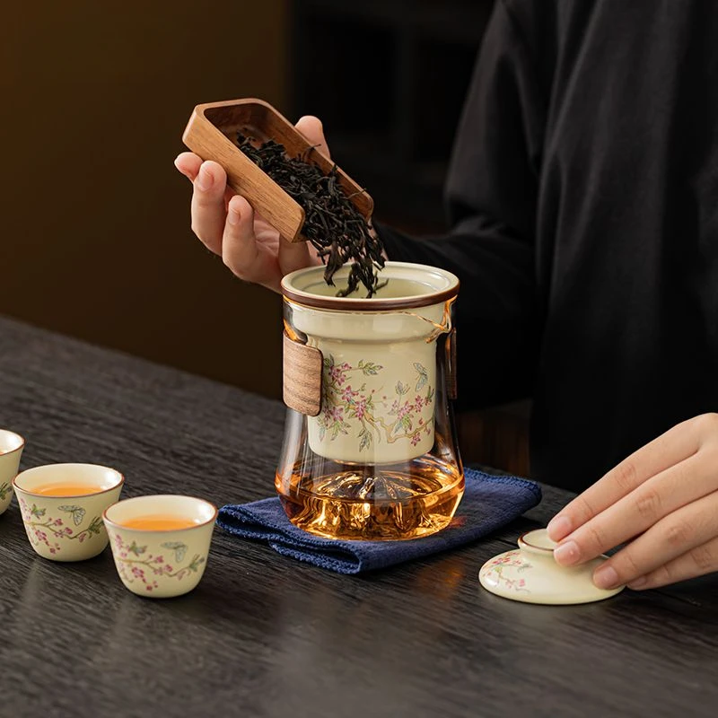 High-end Wisteria Ruyao Beige Travel Tea Set Simple Household Outdoor Ceramic Teapot Tea Set Quick Cup with Portable Storage Bag