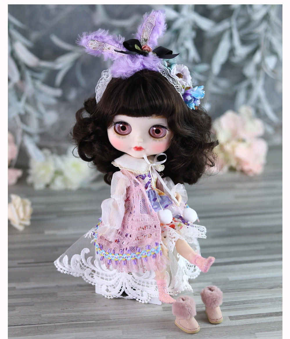 Mia – Premium Custom Neo Blythe Doll with Brown Hair, White Skin & Matte Cute Square Face 3