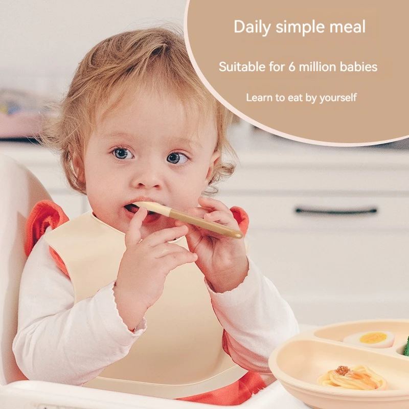 4PCS Silicone Children Tableware Baby Feeding Set Silicone Dinner Plate Wood Handle Spoon Fork Silicone Bibs BPA Free 4