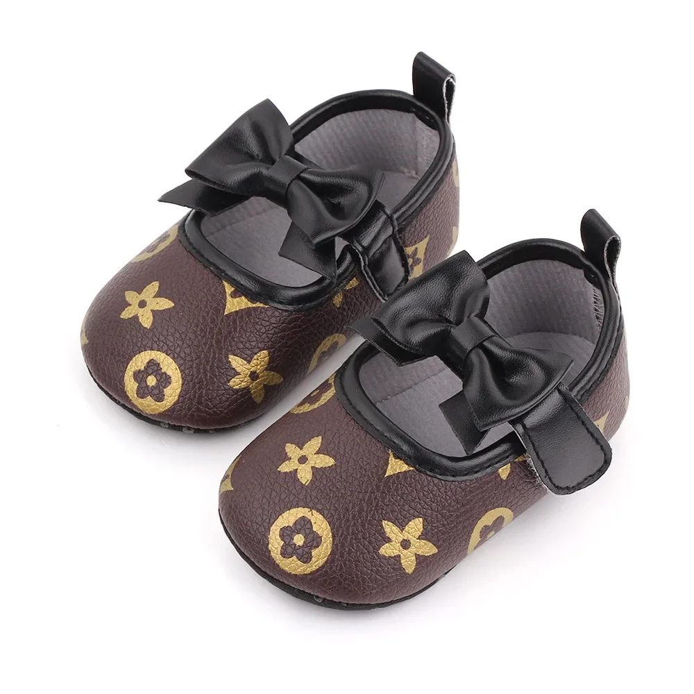 Baby Girls Shoes Soft Soled Non-slip Footwear First Walkers Crib Shoes Toddler Girls Love Bow